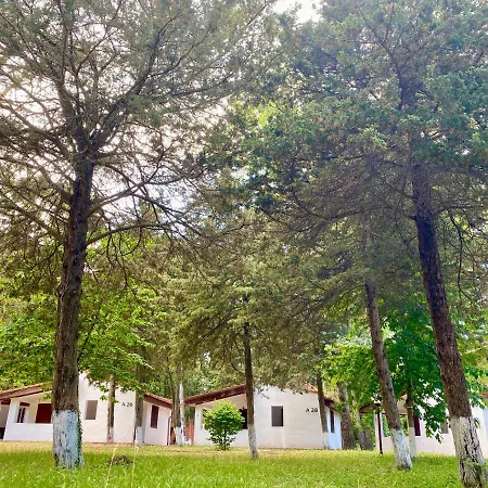 Üdülőközpont Complex *